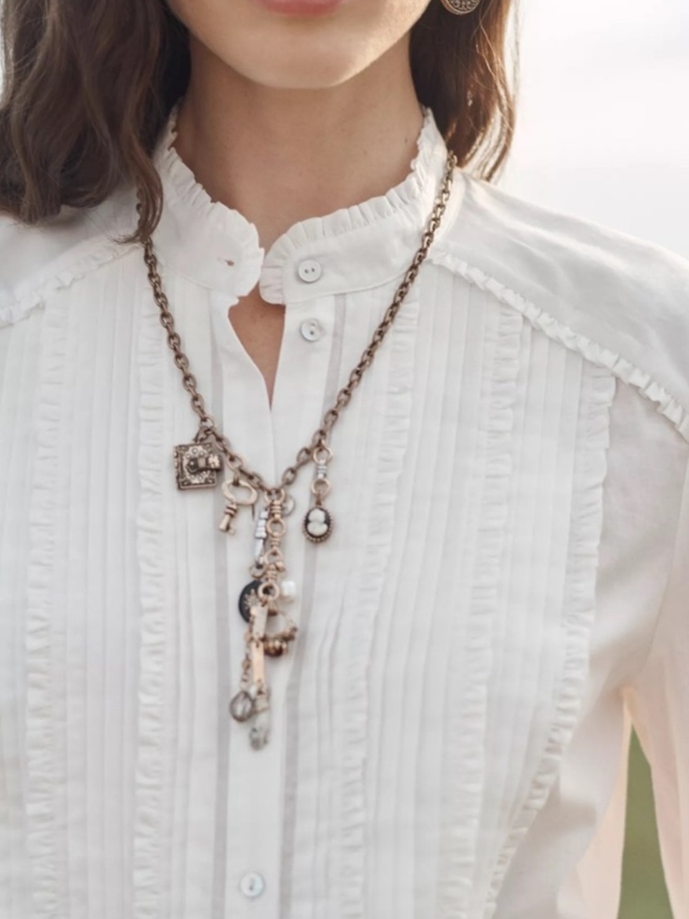 Zara White Pleated Button-Down Shirt - Picture 5 of 13